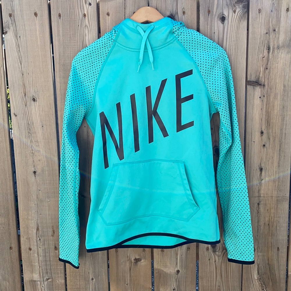 Nike sweater